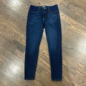Good American maternity jeans. Dark wash. 10/30